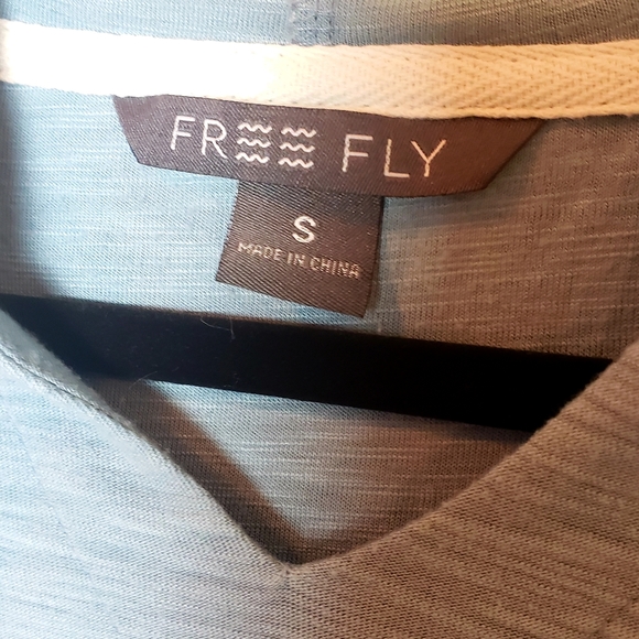 NWOT Free Fly Women's Bamboo Outdoors Pullover Thin Hoodie Light Blue - Picture 3 of 4